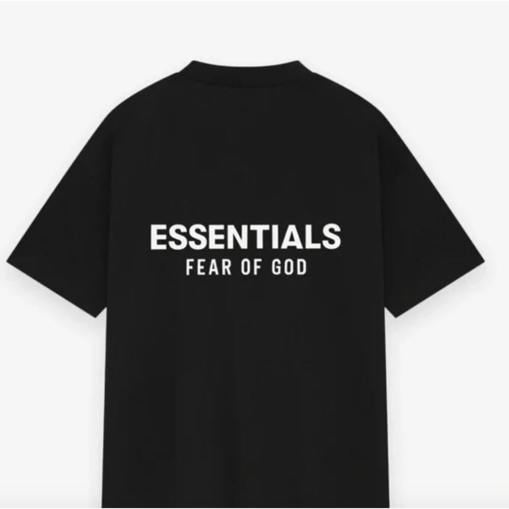 NWT Jet Black Fear of God Essentials Classic Short Sleeve Tee SMALL - Picture 2 of 7